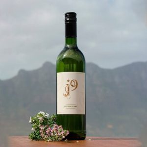 <strong> j9 Wines </strong> Merlot